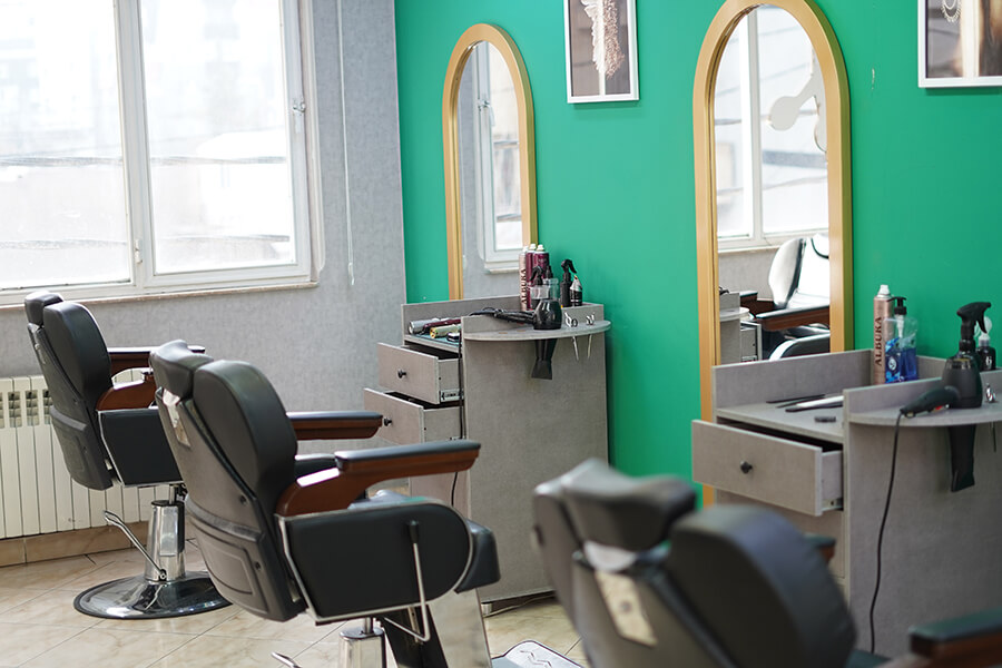 پیرایشگاه فرزاد سلیمانی ولیعصر تبریز فضای داخلی