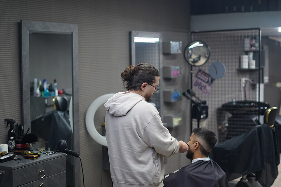 پیرایش مهدوان کلاب ائل گلی تبریز سالن